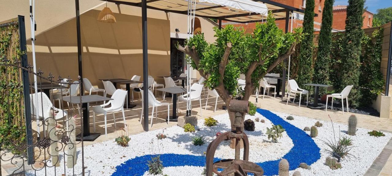 Le Petit Eden Acomodação com café da manhã Saint-Quentin-la-Poterie Exterior foto